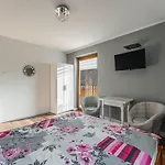 Enklawa U Zosi 3*
